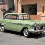 Vauxhall Victor Green1